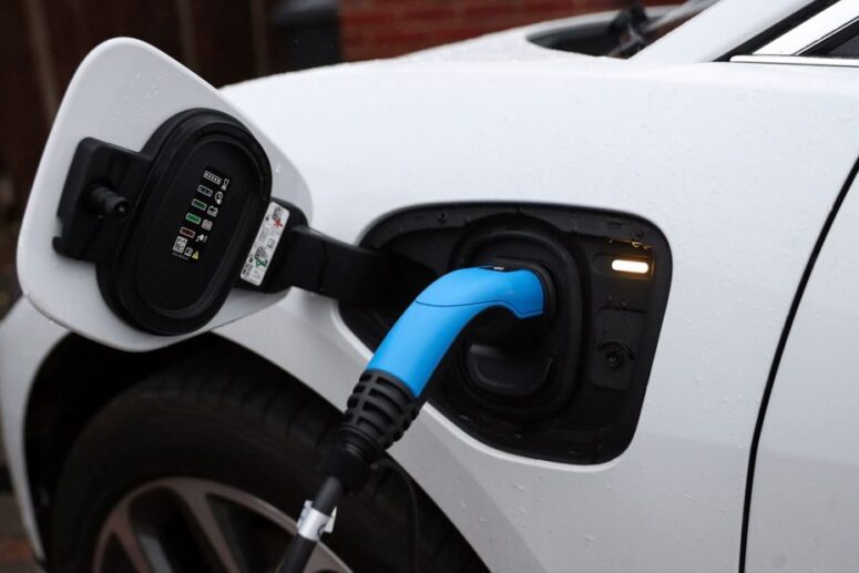 Avantaje si dezavantajele pentru o masina electrica